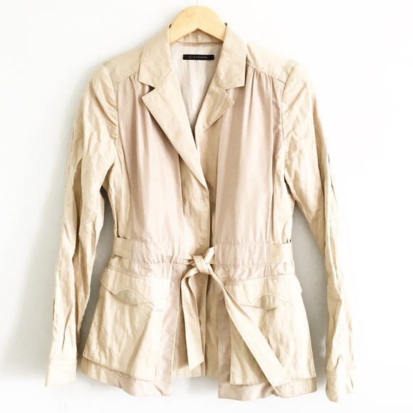 Elie Tahari Jackets & Blazers - Elie Tahari Beige Belted Jacket
